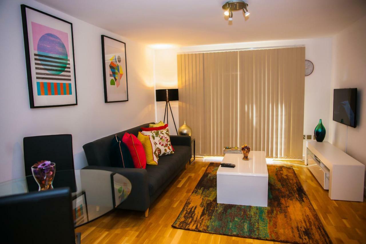 Superior 2 Bedroom Apartments London Exterior photo